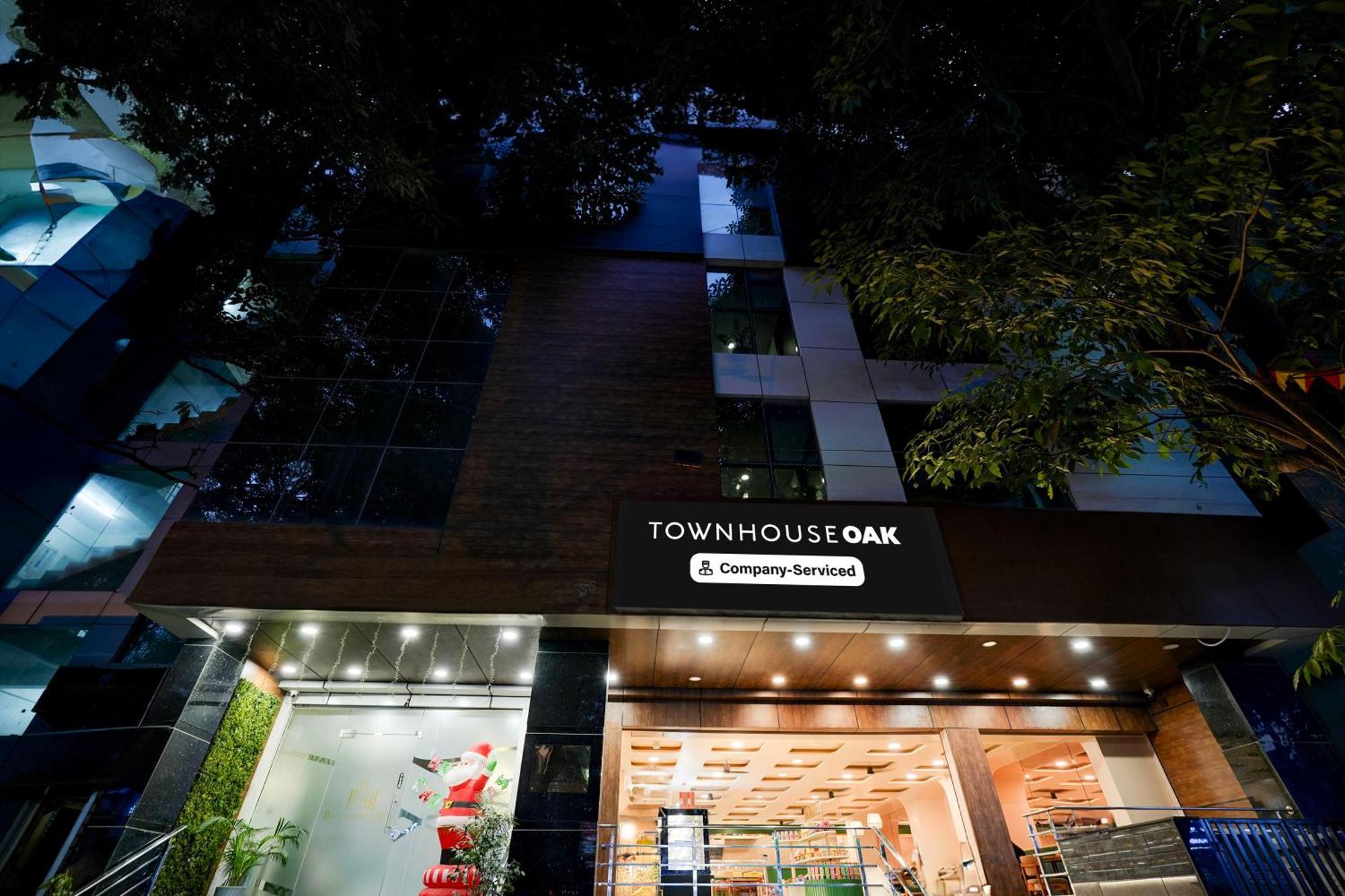 Super Townhouse Oak Aecs Formerly Bangalore Times Bagian luar foto