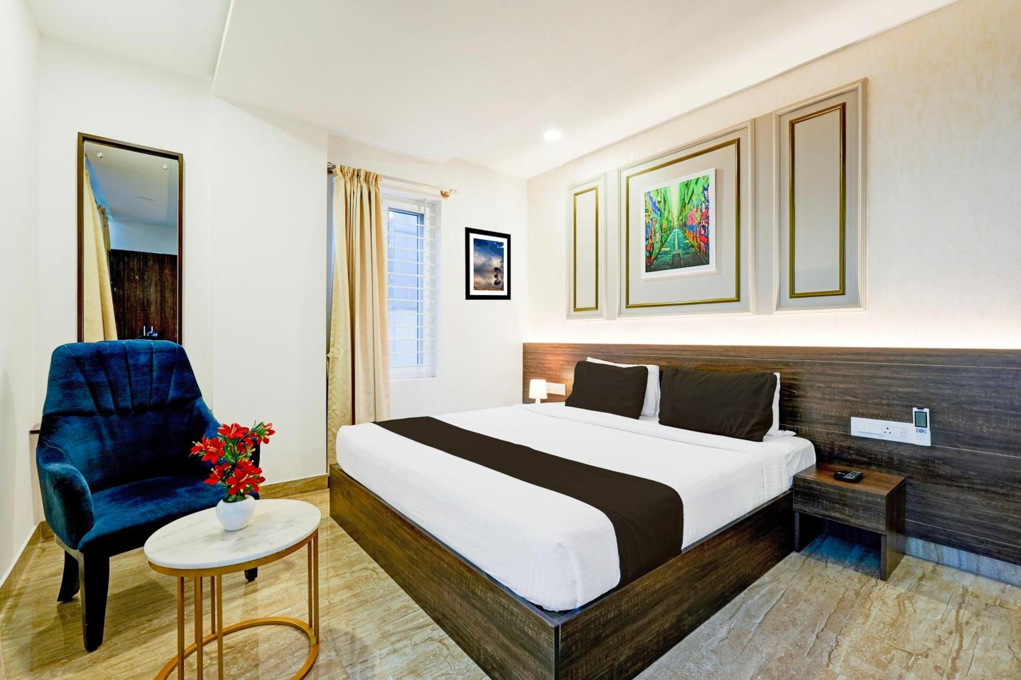 Super Townhouse Oak Aecs Formerly Bangalore Times Bagian luar foto