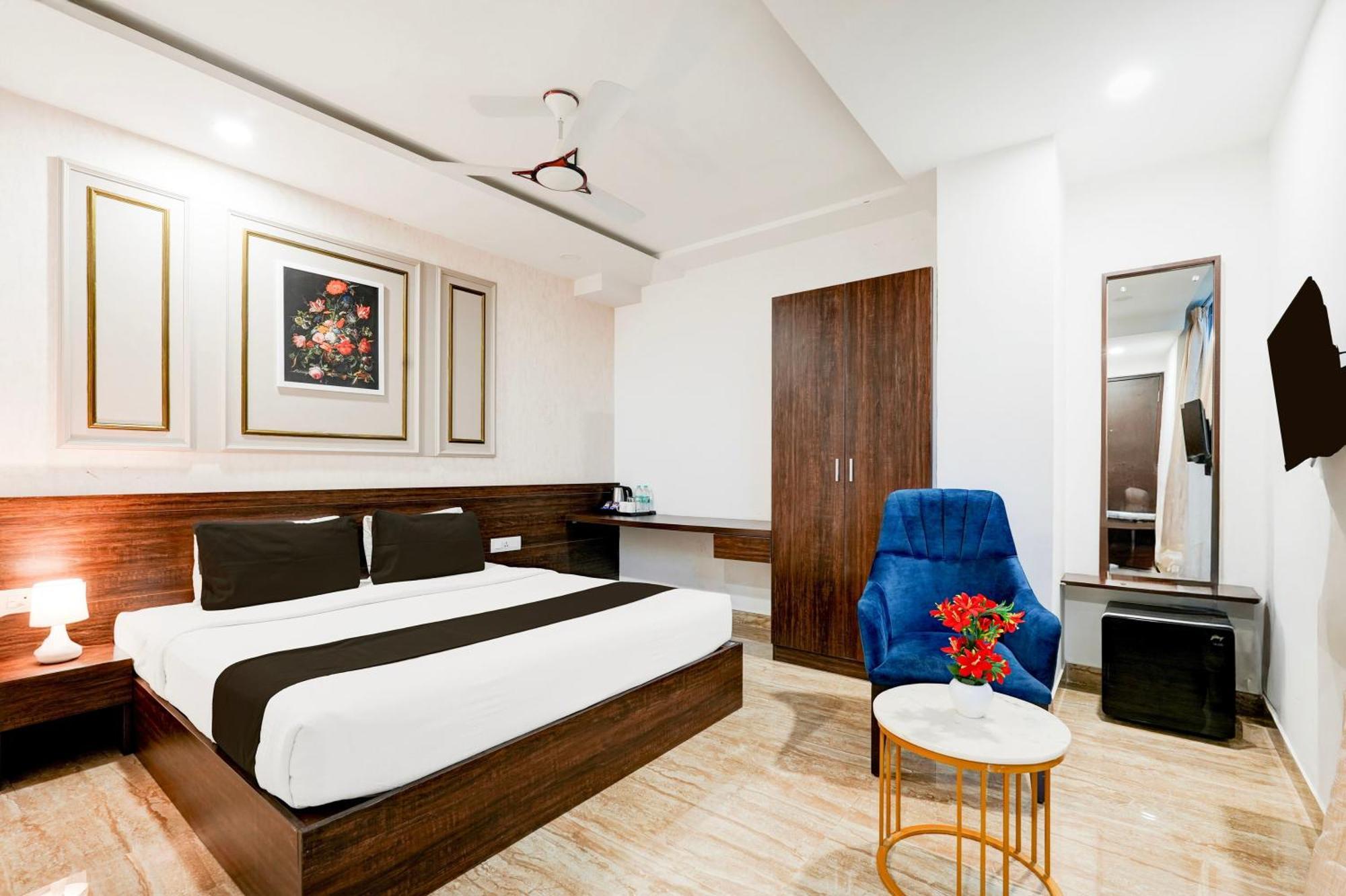 Super Townhouse Oak Aecs Formerly Bangalore Times Bagian luar foto